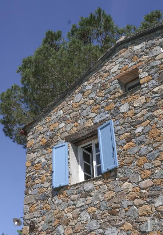 demeures et maisons a vendre france corse   - 3